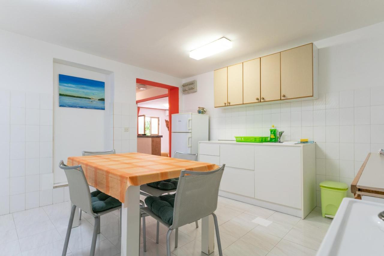 Apartment Milka Rovinj Buitenkant foto