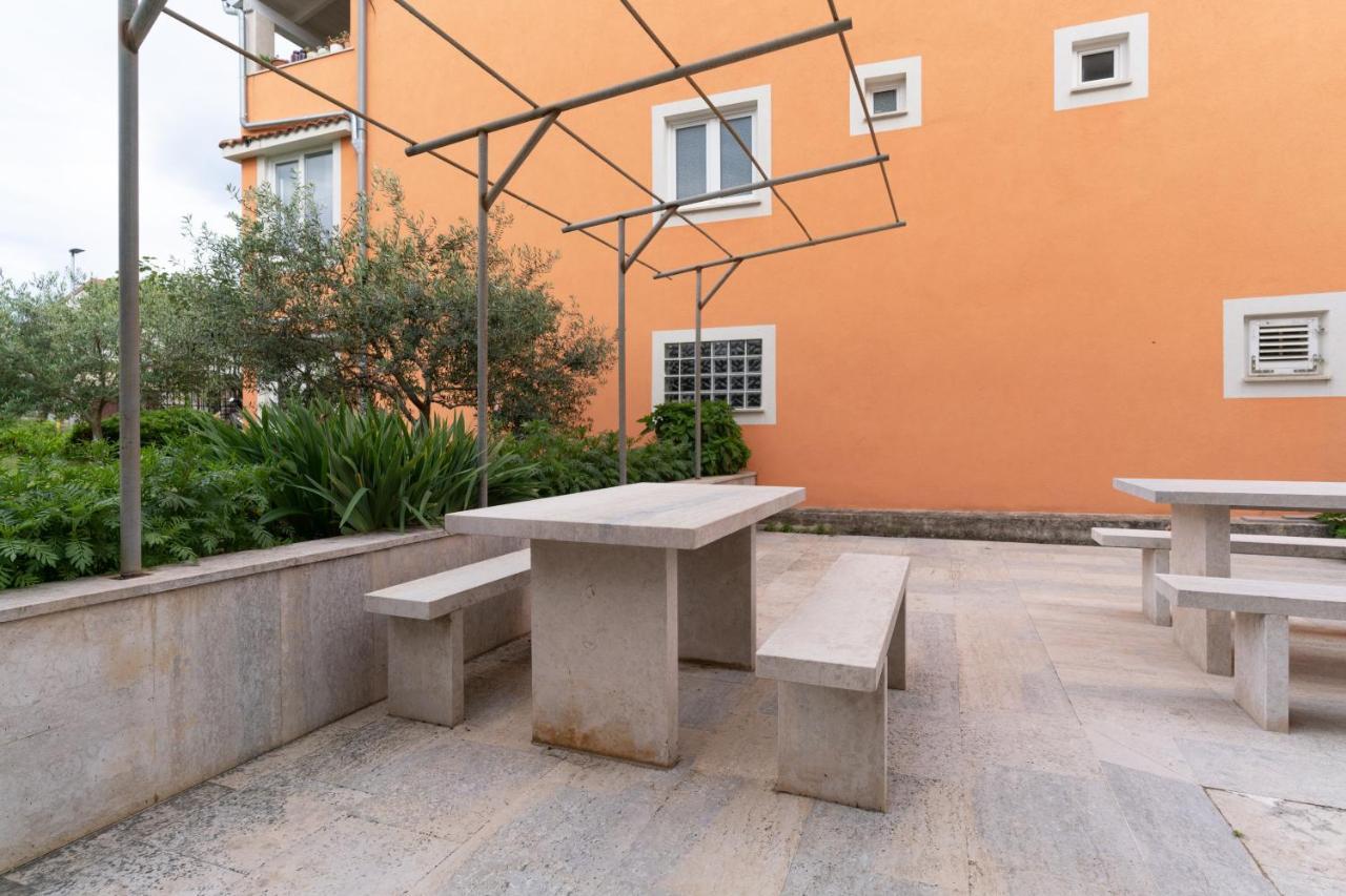 Apartment Milka Rovinj Buitenkant foto